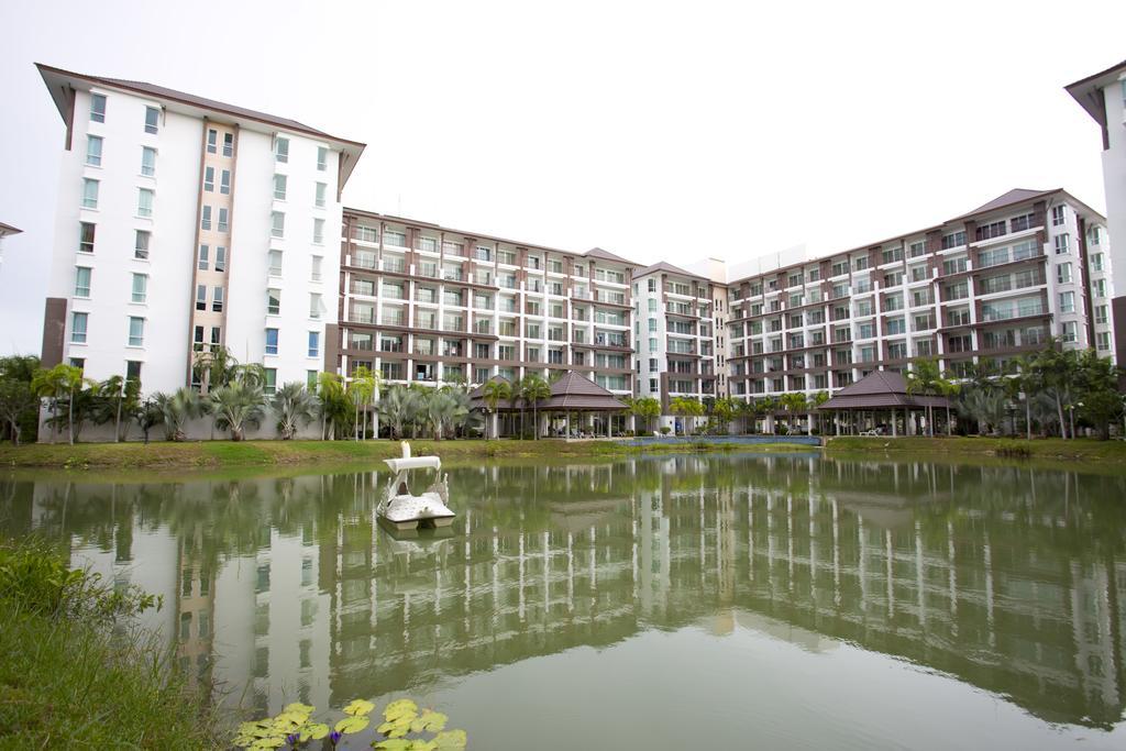 Ratchy Condo Bang Sare Camera foto